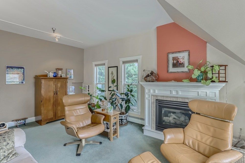 Arbor House offices: 2043 Pearl St, Boulder, CO 80302